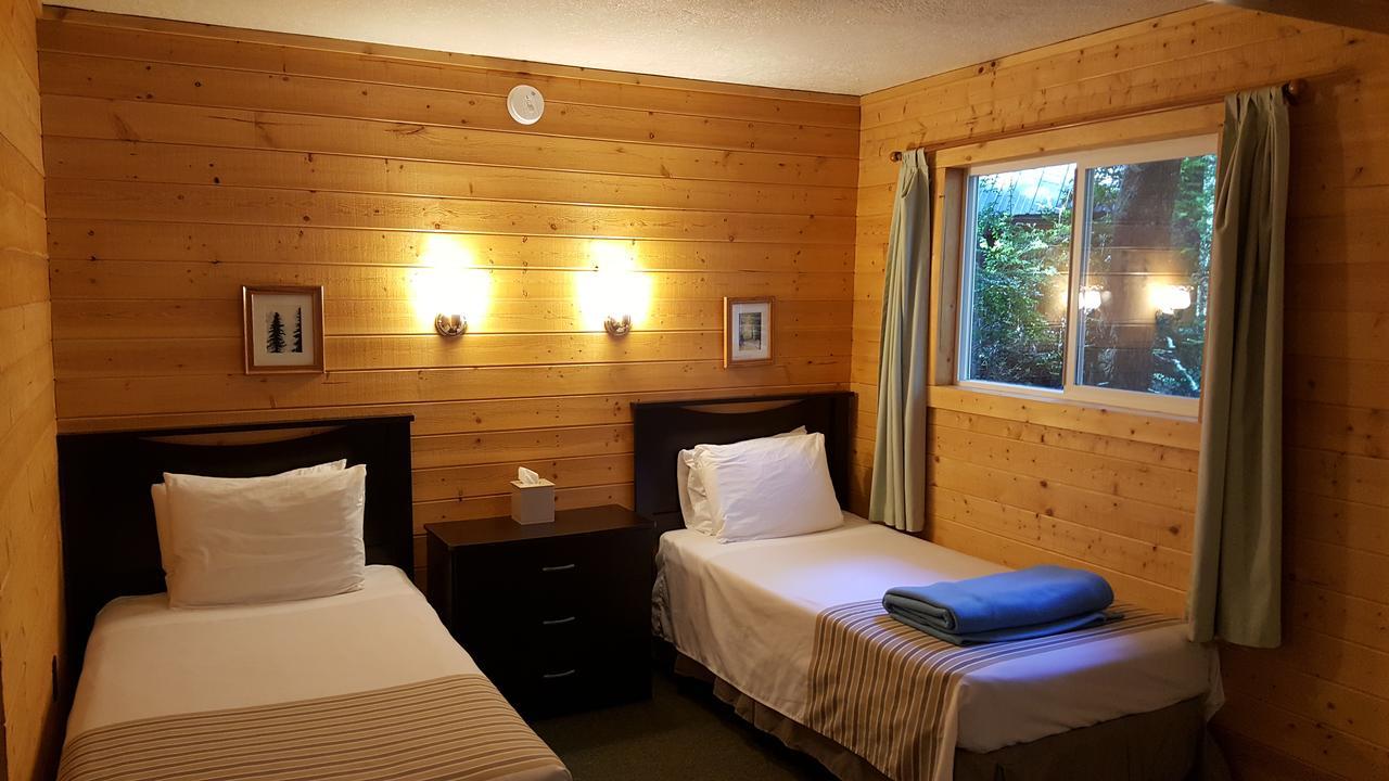 טרינידד Emerald Forest Cabins מראה חיצוני תמונה