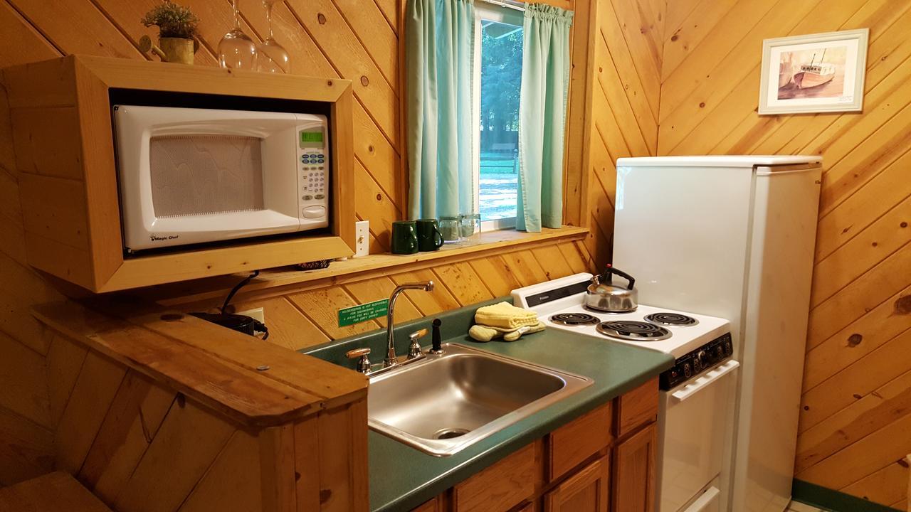 טרינידד Emerald Forest Cabins מראה חיצוני תמונה