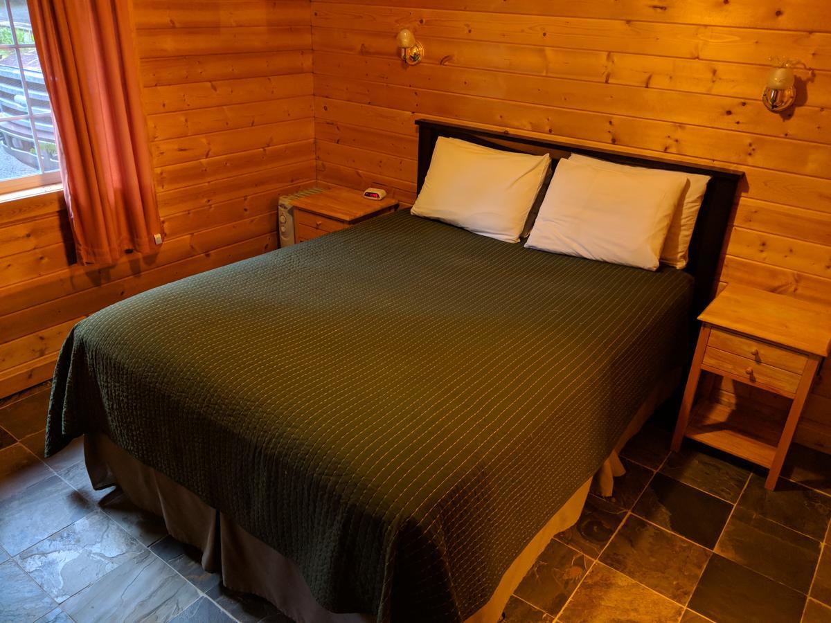טרינידד Emerald Forest Cabins מראה חיצוני תמונה