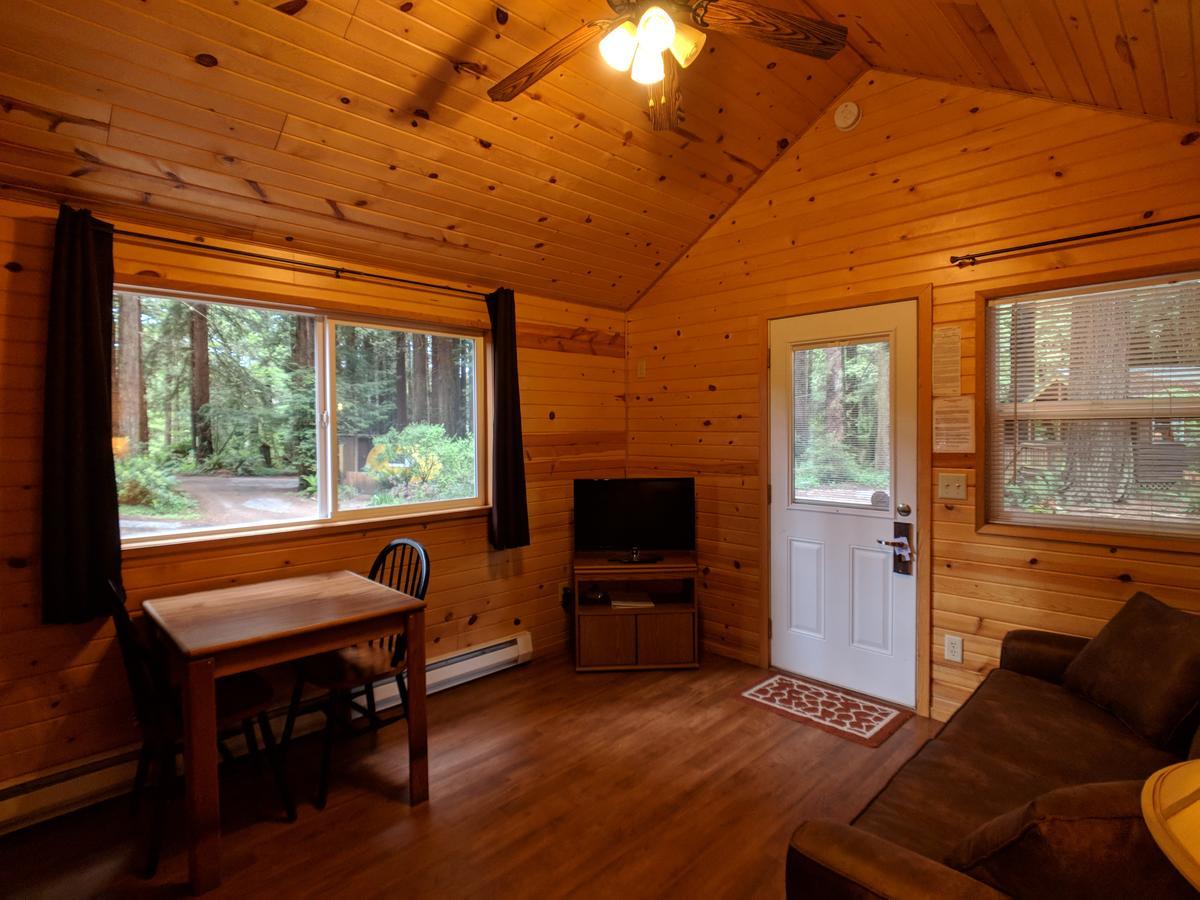 טרינידד Emerald Forest Cabins מראה חיצוני תמונה
